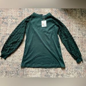 Women’s Long Sleeve Shirt with Lace Sleeves (Size: Medium)